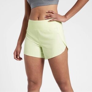 Athleta Run With It 4.5” short - L - lime green